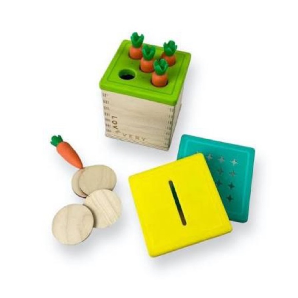 Lovevery wood coin, carrot, and qtip box